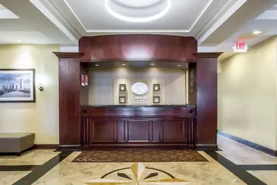Photo 4 - Comfort Suites at Woodbridge
