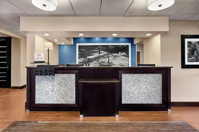 Photo 3 - Hampton Inn Morganton