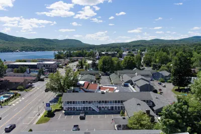 Photo 2 - Adirondack Retreat Inn & Suites