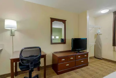 Photo 5 - Extended Stay America Select Suites - Atlanta - Alpharetta - Rock Mill Rd.