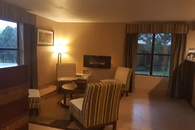 Photo 5 - Best Western Pine Springs Inn