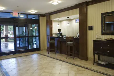 Photo 3 - Staybridge Suites Memphis - Poplar Ave East by IHG