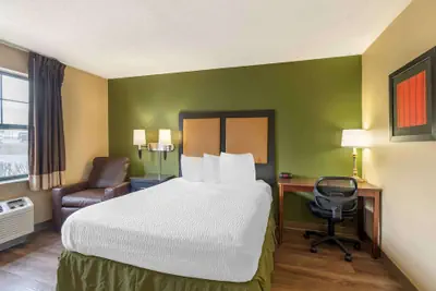 Photo 5 - Extended Stay America Suites Chicago Woodfield Mall