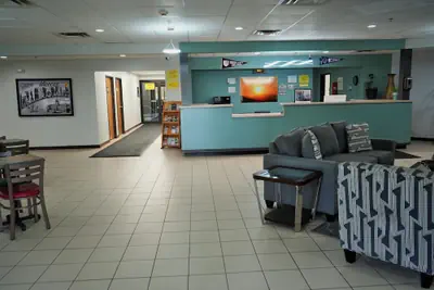 Photo 4 - Super 8 by Wyndham Grove City