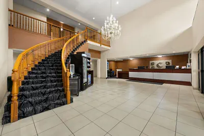 Photo 3 - Comfort Suites Kansas City - Liberty