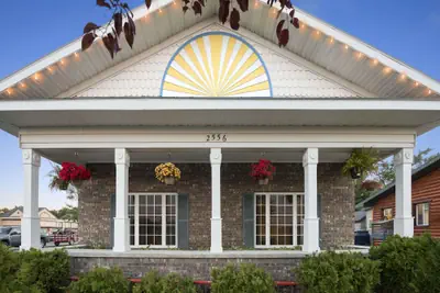 Photo 2 - Days Inn by Wyndham Grayling