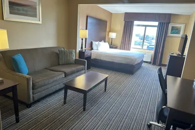 Photo 4 - Wingate by Wyndham Harrisburg Near Hershey