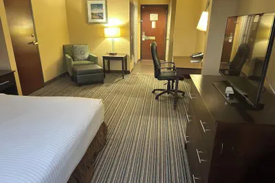 Photo 3 - Wingate by Wyndham Harrisburg Near Hershey