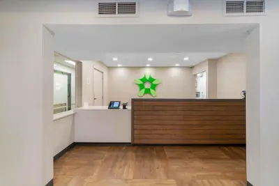 Photo 3 - Extended Stay America Premier Suites - Miami - Airport - Miami Springs