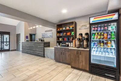 Photo 4 - Sleep Inn Miami International Airport