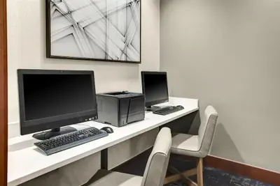 Photo 3 - Hyatt Place Sacramento/Rancho Cordova