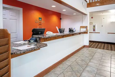Photo 4 - Quality Inn Dodge City