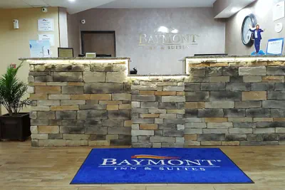 Photo 5 - Baymont by Wyndham Belleville Airport Area