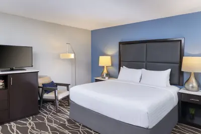 Photo 5 - The Pierpont Inn
