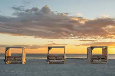 Photo 2 - The Luce, St. Pete Beach, a Tribute Portfolio Hotel
