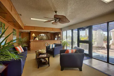 Photo 4 - Coral Sands Inn