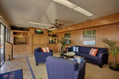Photo 5 - Coral Sands Inn