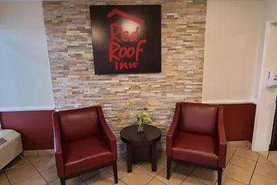 Photo 3 - Red Roof Inn Tifton