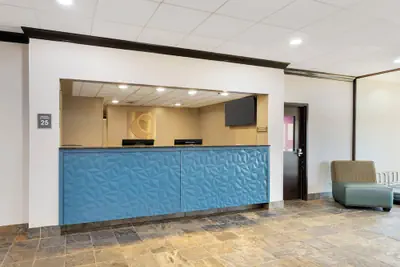 Photo 2 - Comfort Inn Monticello