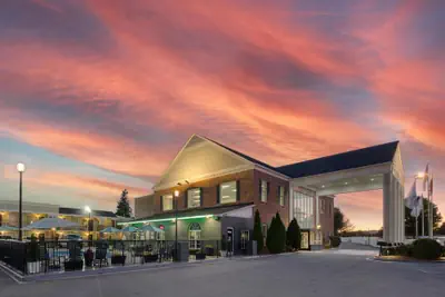 Photo 2 - Best Western Hendersonville Inn