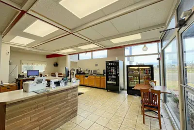 Photo 4 - Rodeway Inn Boardman - Hermiston