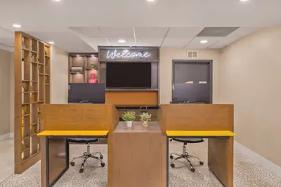 Photo 5 - B&B Hotel Miami Airport
