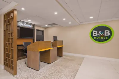 Photo 4 - B&B Hotel Miami Airport