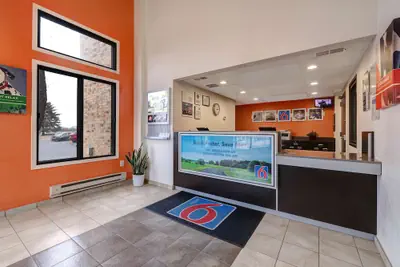 Photo 3 - Motel 6 Lakeville, MN - South - Lakeville