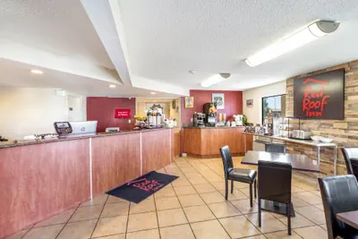 Photo 3 - Red Roof Inn Gallup