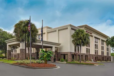 Photo 2 - Hampton Inn Charleston/Mount Pleasant-Patriots Point