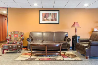 Photo 3 - Quality Inn Broken Arrow - Tulsa