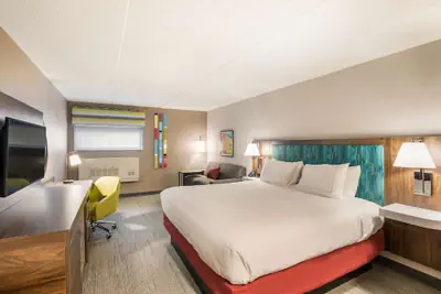 Photo 4 - Hampton Inn & Suites Houghton