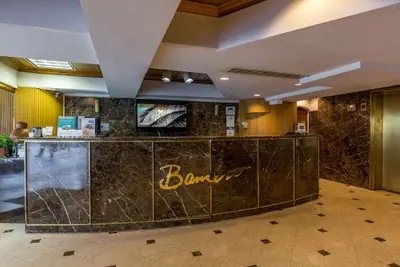 Photo 4 - Castle Bamboo Waikīkī Hotel