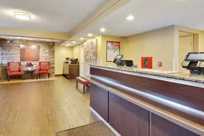 Photo 5 - Red Roof Inn Detroit - Dearborn/Greenfield Village