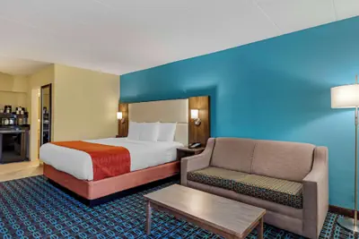 Photo 2 - Best Western Plus North Shore Hotel