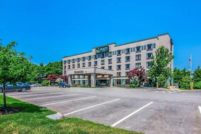 Photo 2 - Quality Inn Portsmouth