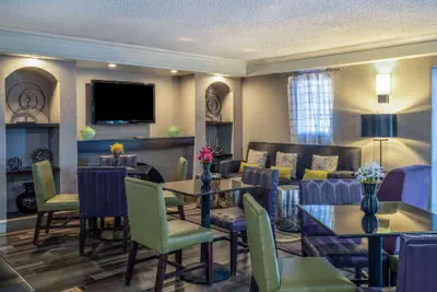 Photo 5 - La Quinta Inn by Wyndham Sacramento North