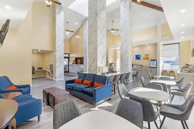 Photo 5 - Comfort Inn & Suites Near Fallon Naval Air Station
