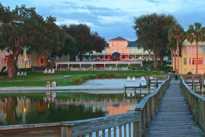 Photo 2 - Lakeside Inn