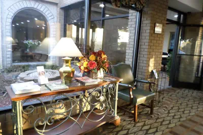 Photo 3 - Clarion Inn Southern Pines - Pinehurst