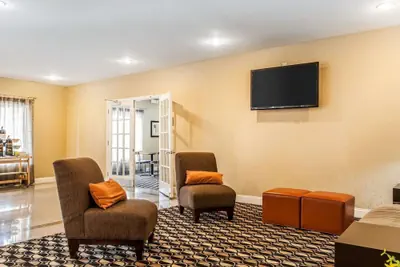 Photo 5 - Quality Inn & Suites Bremen