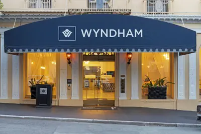 Photo 2 - Club Wyndham Canterbury