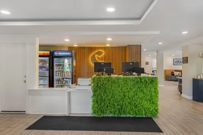 Photo 4 - Comfort Inn & Suites Pottstown Eastern Gateway