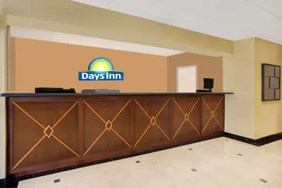 Photo 2 - Days Inn by Wyndham Silver Spring