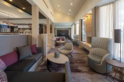 Photo 4 - Courtyard by Marriott Memphis East/Park Avenue