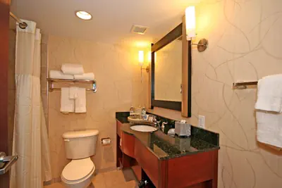 Photo 4 - DoubleTree by Hilton Greensboro