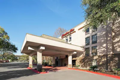 Photo 2 - Hampton Inn Austin North @ I - 35 & Hwy 183