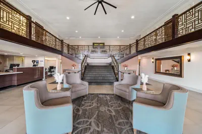 Photo 4 - Best Western Plus Hilltop Inn
