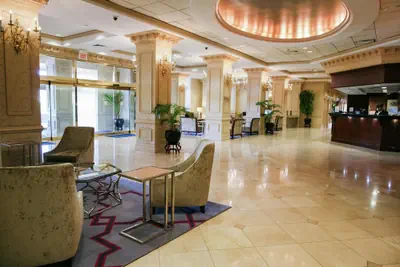 Photo 2 - Hilton Jackson