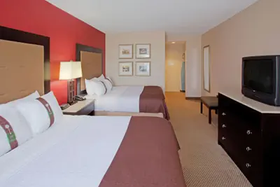 Photo 3 - Holiday Inn Portsmouth by IHG